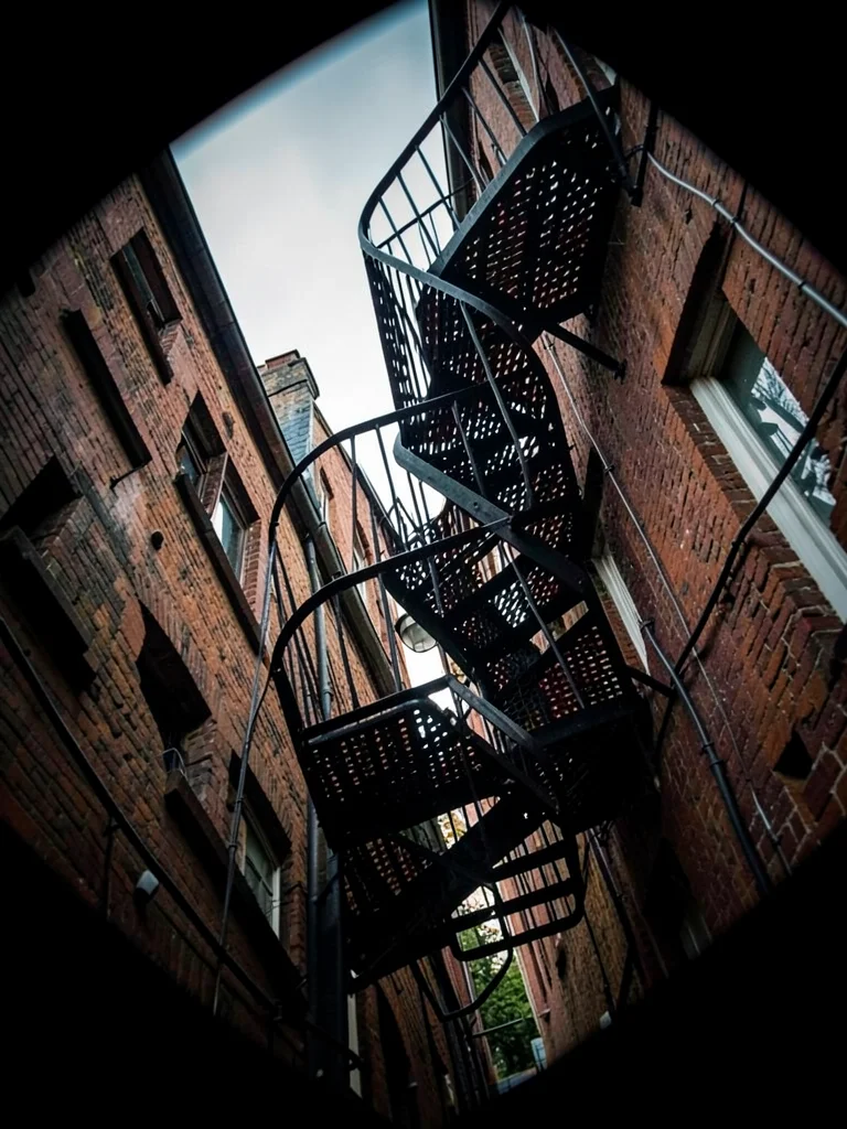 Fire escape zigzag tilted