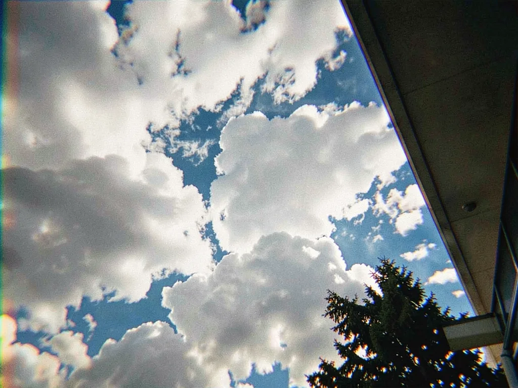 Building edge against clouds fringing