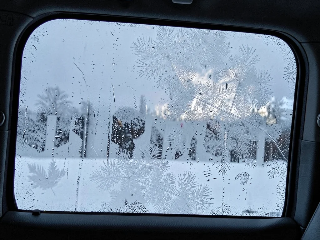 Car interior frost different from exterior