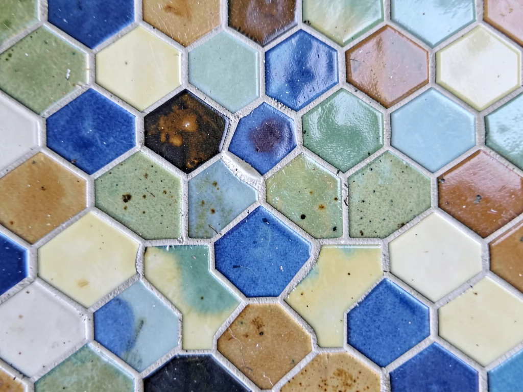 Interlocking hexagonal tiles with subtle color variation