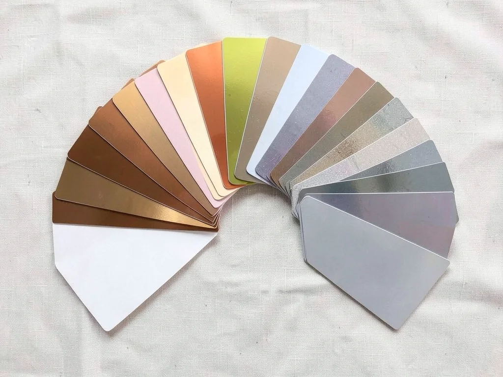 RAL Metallic Fan Arc on Linen