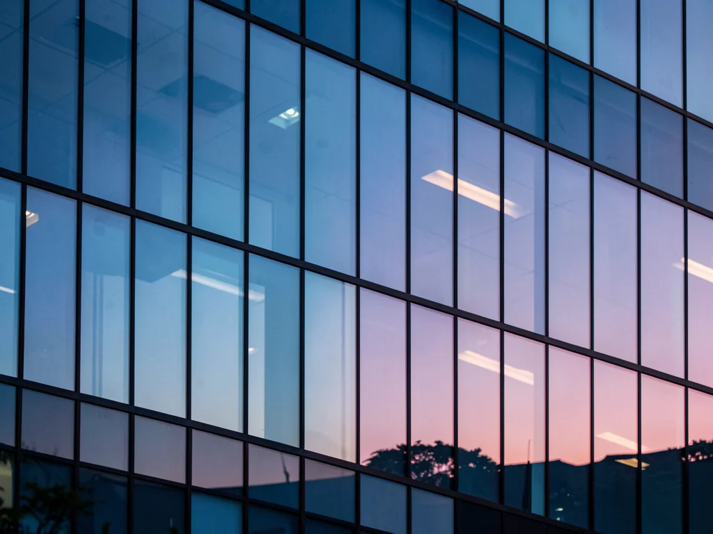 Twilight gradient reflected creating blue to pink